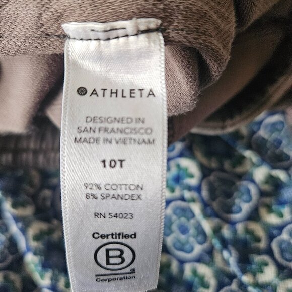 Athleta Camo Farallon Short - Size 10T - Picture 5 of 6